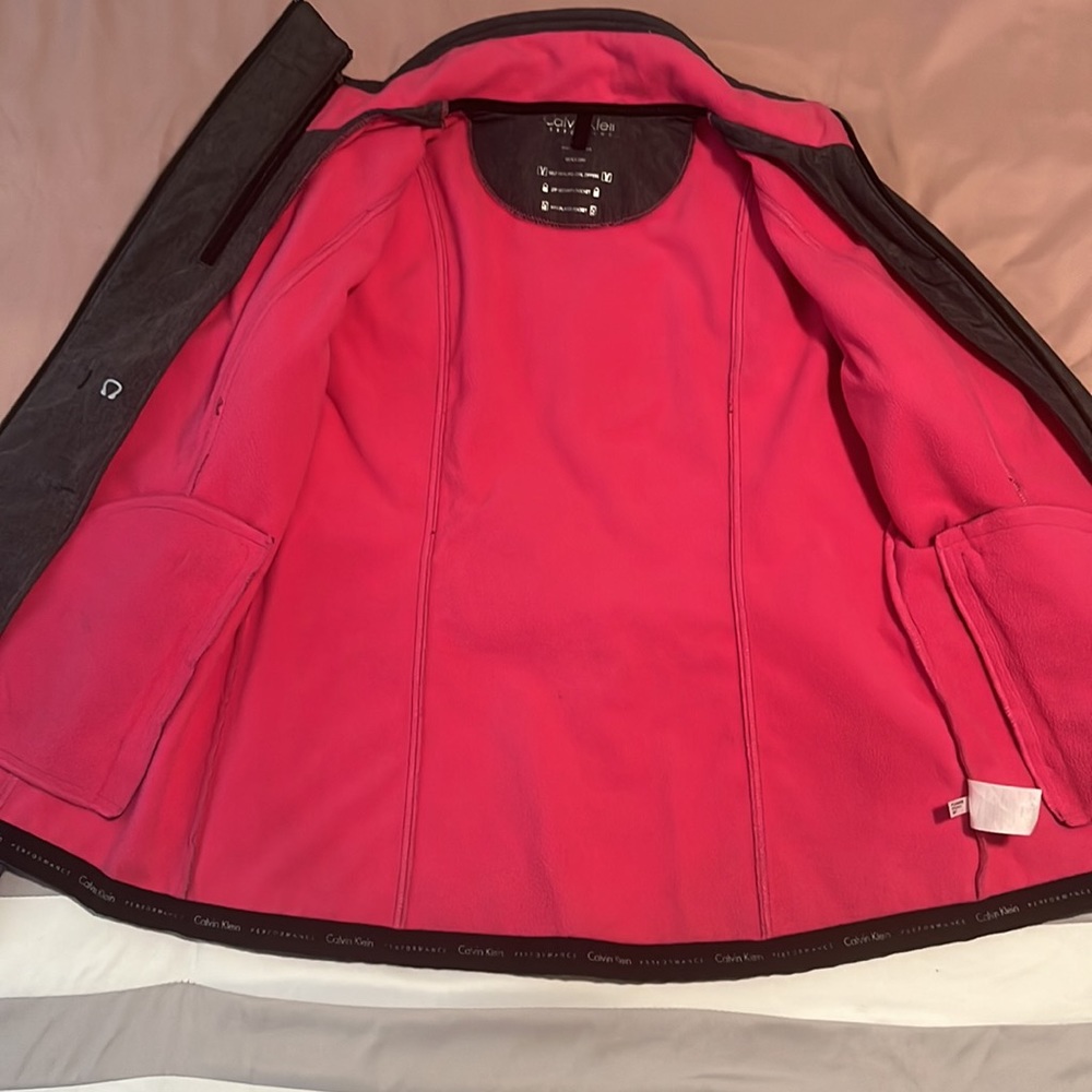 Calvin Klein Performance Jacket - Picture 2 of 4